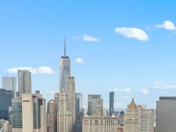 1 Manhattan Square image 18 of 40