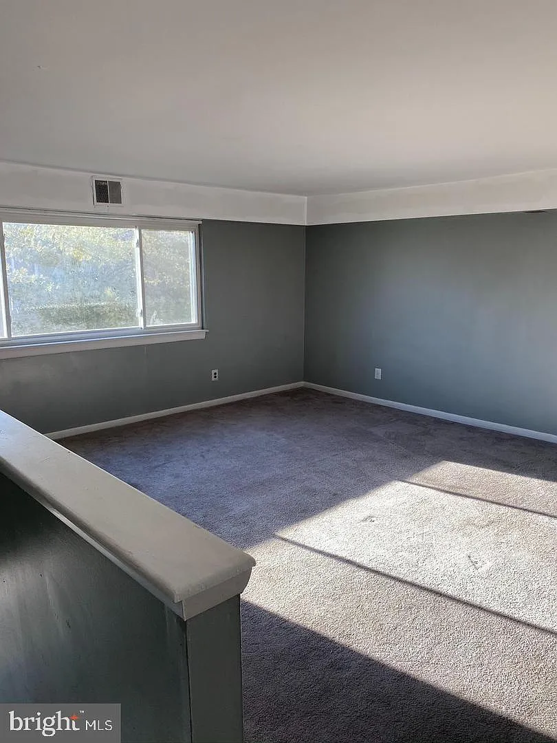 1 bed, 700 sqft, $1,349 — Photo 2