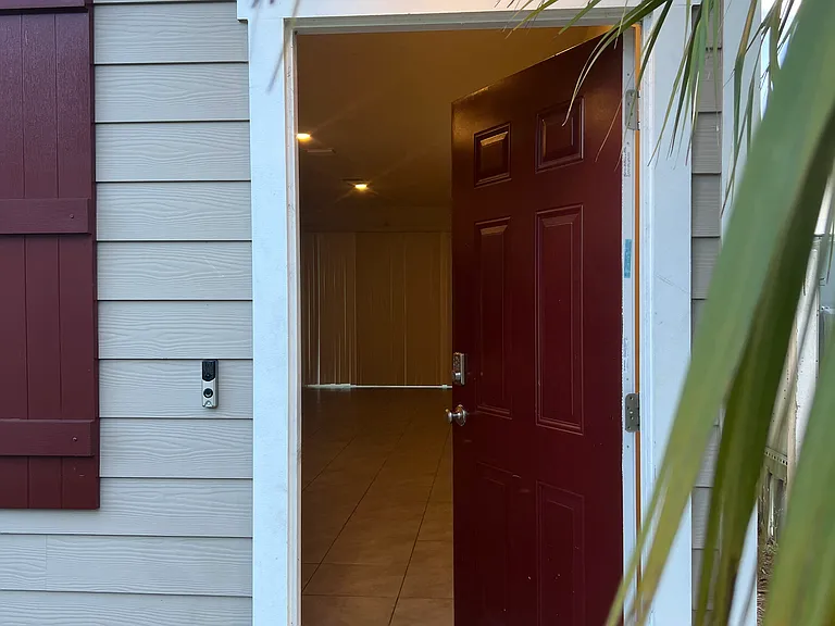 939 Rotary Rd — Photo 2