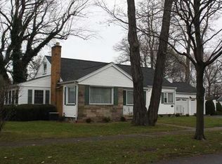 2826 Saint Paul Blvd, Rochester, NY 14617