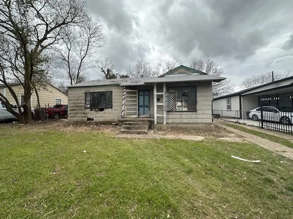 206 Mitscher Dr, Dallas, TX 75224