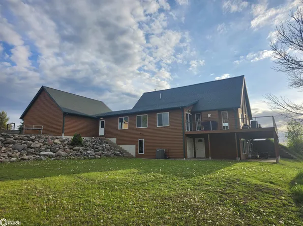 3150 Taylor Ave, Forest City, IA 50436