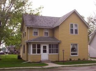 107 S Washington St, Wanatah, IN 46390