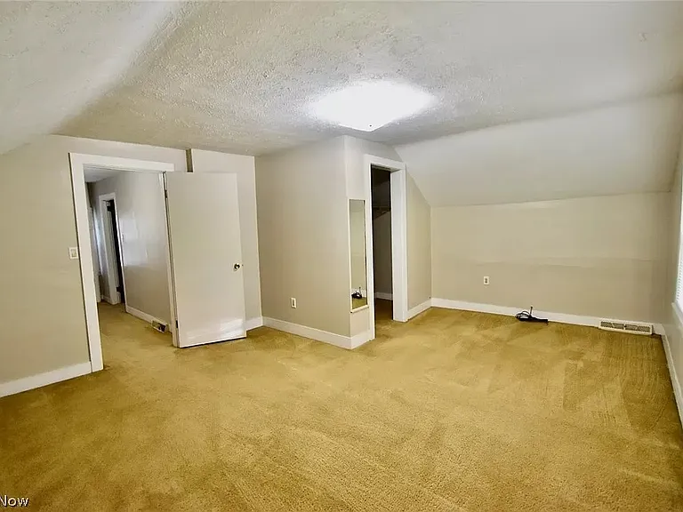 802 East Ave #A — Photo 7