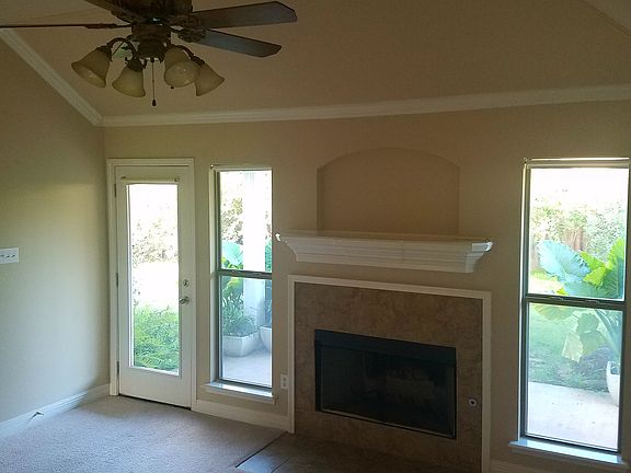 2nd image of 3232 Grand Lake Dr