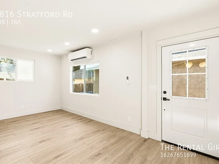 4816 Stratford Rd — Photo 9
