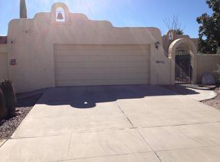 917 W Calle Del Regalo, Green Valley, AZ 85614
