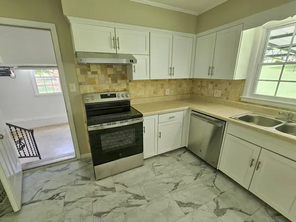 651 Lynnwood Ave, Lewisburg, TN 37091