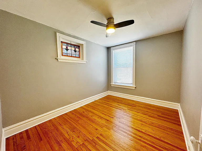 3808 Fairview Ave — Photo 10