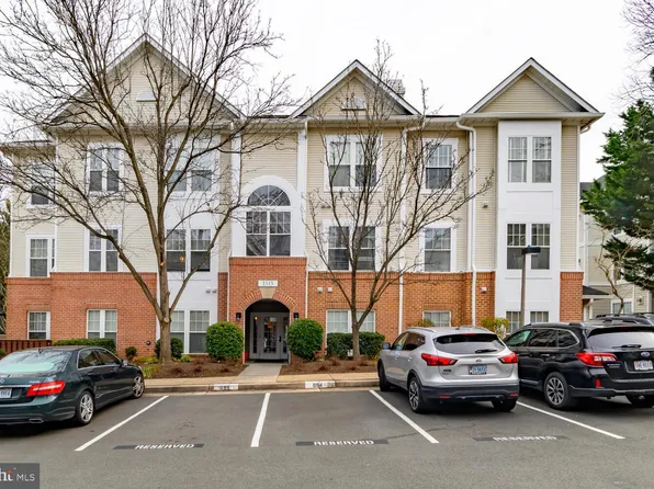 1515 N Point Dr #2-0201, Reston, VA 20194