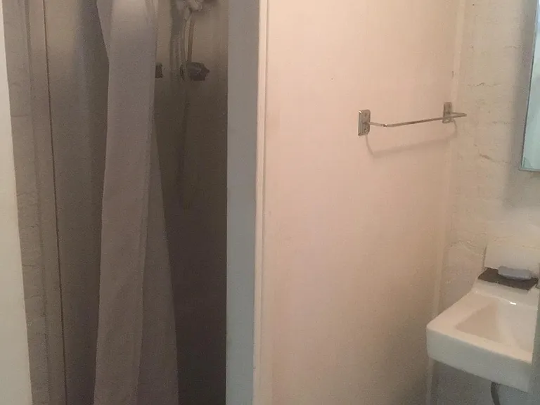7 Villa Virginia St #A — Photo 8