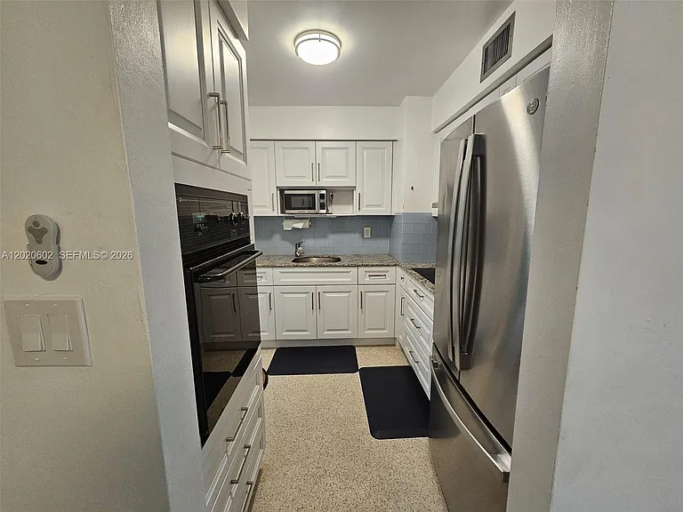 4512 Seagrape Dr #1 — Photo 9