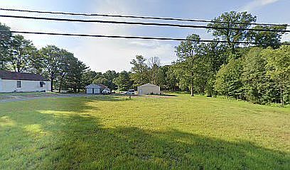 2nd image of 886 Sarver Rd