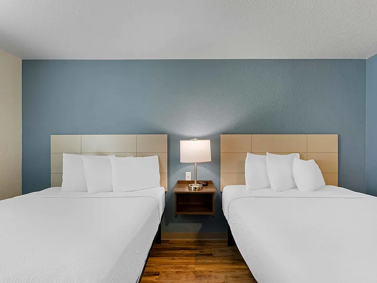 Studio Suite - 2 Queen Beds