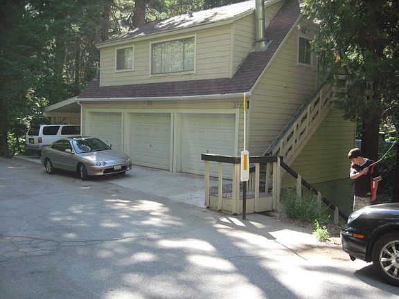 3rd image of 27916 Rainbow Dr