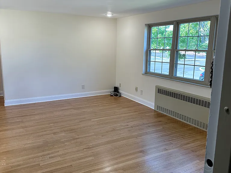 459 Bernhardt Dr #3 — Photo 7