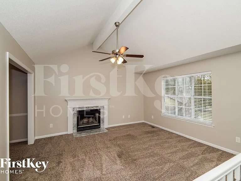 2715 Braelinn Pkwy N — Photo 3