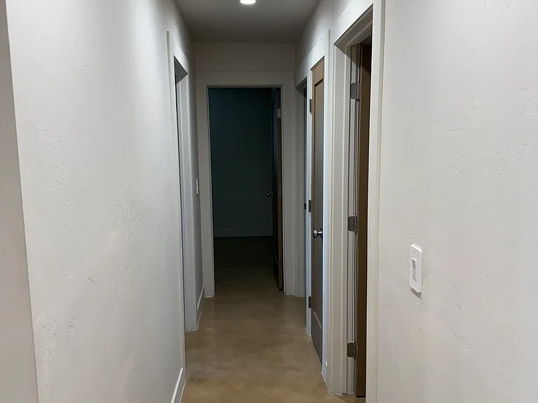 426 S Stratford Dr — Photo 32