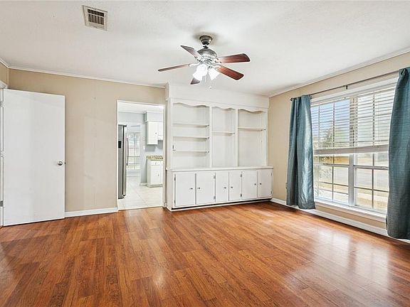 5th image of 1901 Cherie Dr