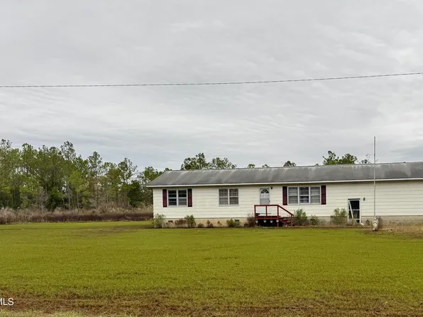 1022 Horne Road, Lowland, NC 28552