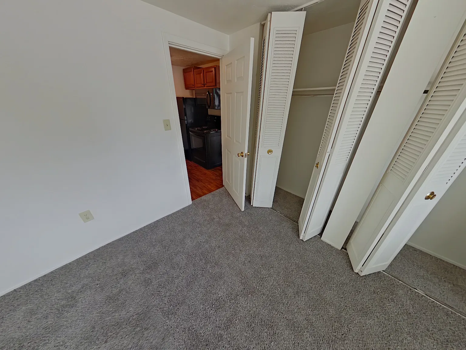 1 bed, $820 — Photo 3