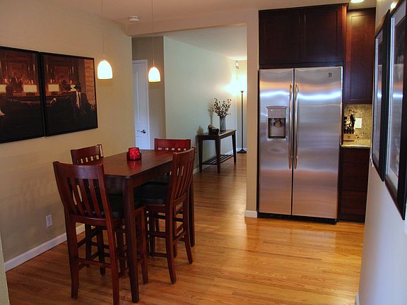 4th image of 3045 Westfield Ave