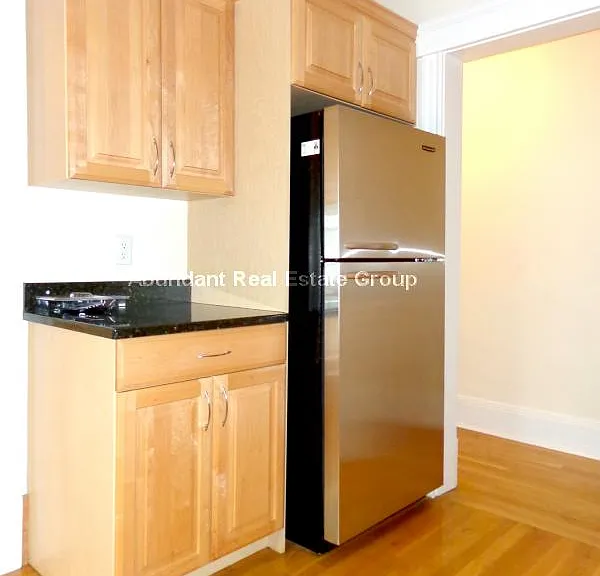304 Allston St #4 — Photo 12