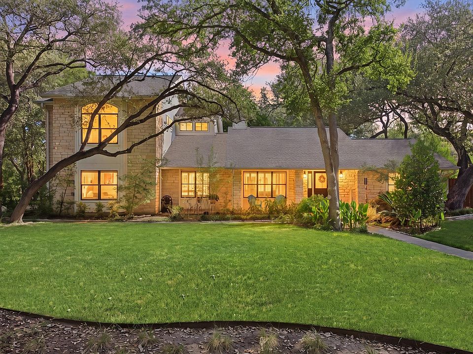 1st image of 6604 Liveoak Dr