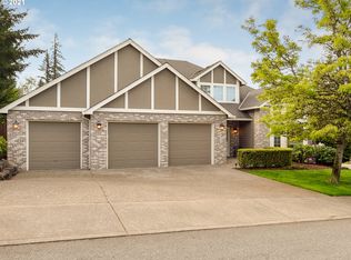 9932 SE Wyndham Way, Happy Valley, OR 97086