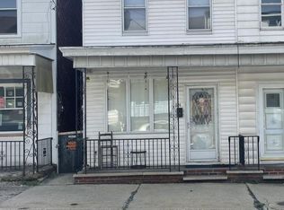 524 W Centre St, Shenandoah, PA 17976