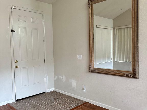 2nd image of 3280 Bruno Dr