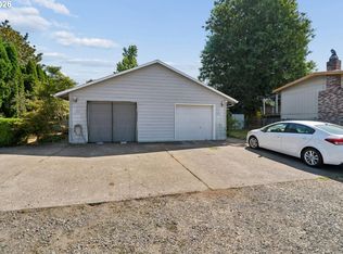 240 SE Kane Dr, Gresham, OR 97080