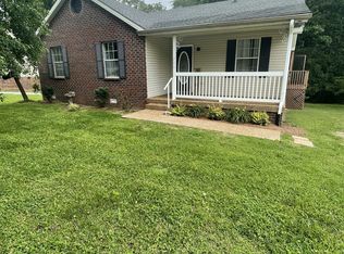 209 Robert Ave, White House, TN 37188