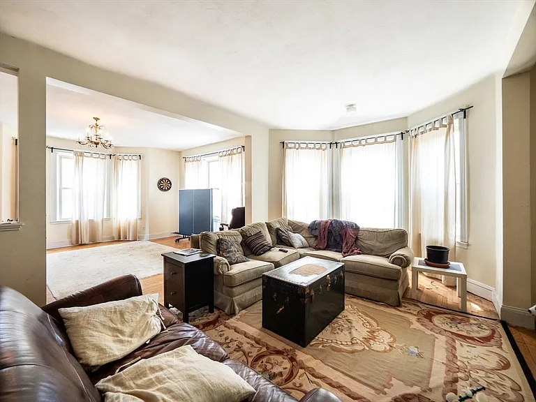 481 Boylston St #1 — Photo 1