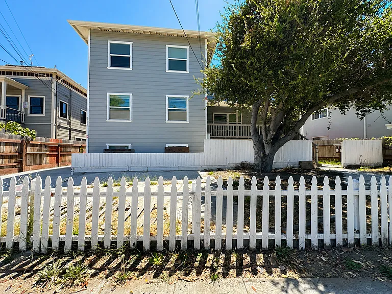 1506 Lincoln Ave #C — Photo 3