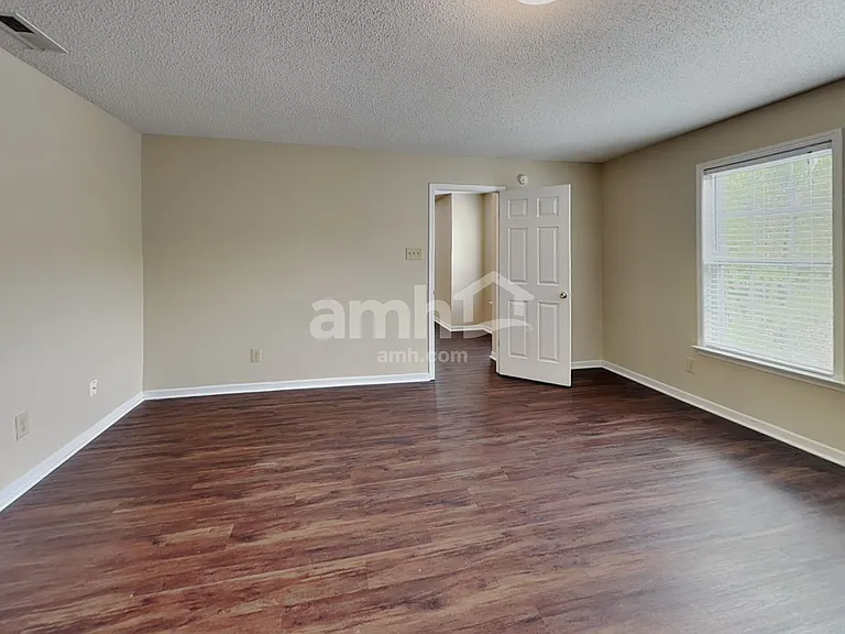 2957 Seasons Dr — Photo 14