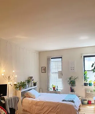 Rented by Point NYC | media 14