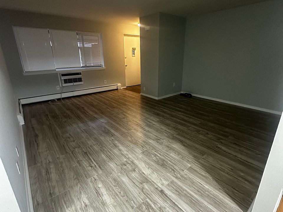 2nd image of 340 Hudson St APT 26