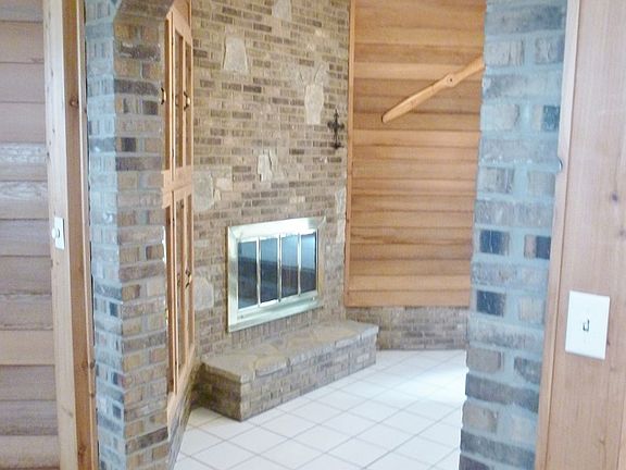 5th image of 4543 S Graber Dr