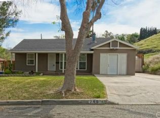 749 W 36th St, San Bernardino, CA 92405