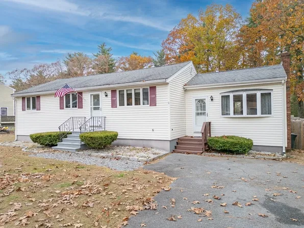 30 Emery Rd, Townsend, MA 01469
