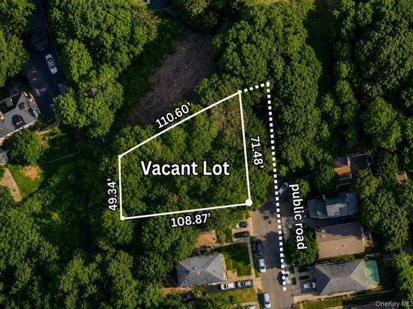 103 Firwood Road, Manorhaven, NY 11050