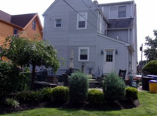 423 Elm Ave, Riverton, NJ 08077