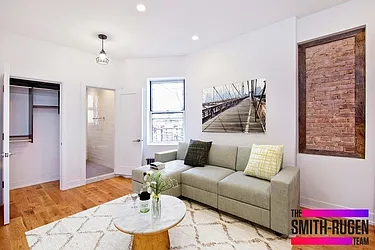 Rented by R New York