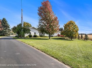 132 N Clark Rd, Dansville, MI 48819