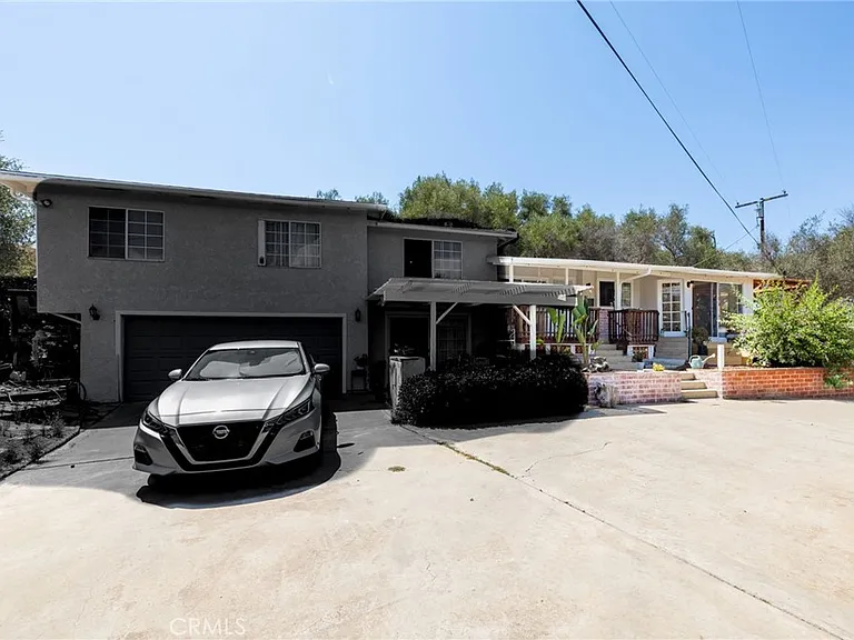 2576 Green Hills Way — Photo 5