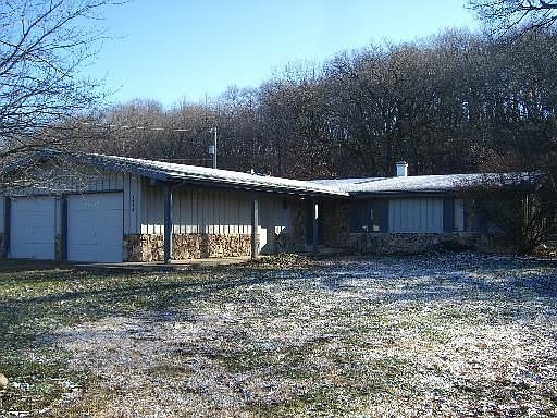1st image of 1516 E Illinois Route 71