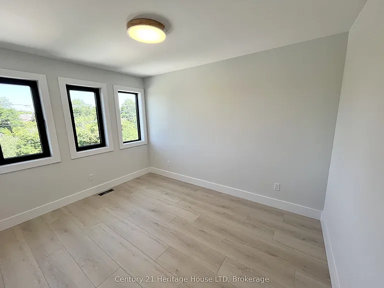 99A Moffatt St — Photo 21