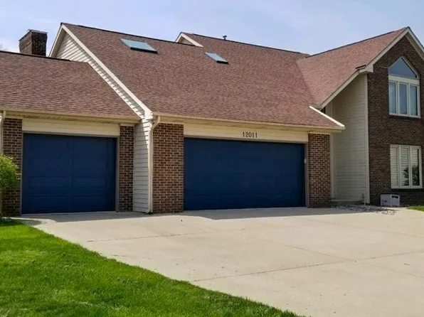 12011 Wellingham Ct, Fort Wayne, IN 46845