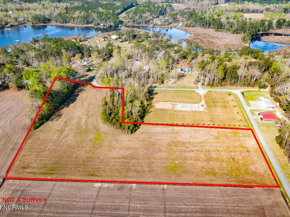 675 Howells Road, Grantsboro, NC 28529